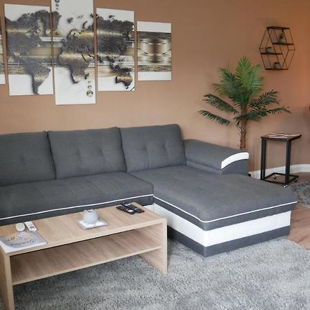 Wohlfühlen in der Schifferstadt Roßlau mit Netflix Dessau-Rosslau Exterior foto