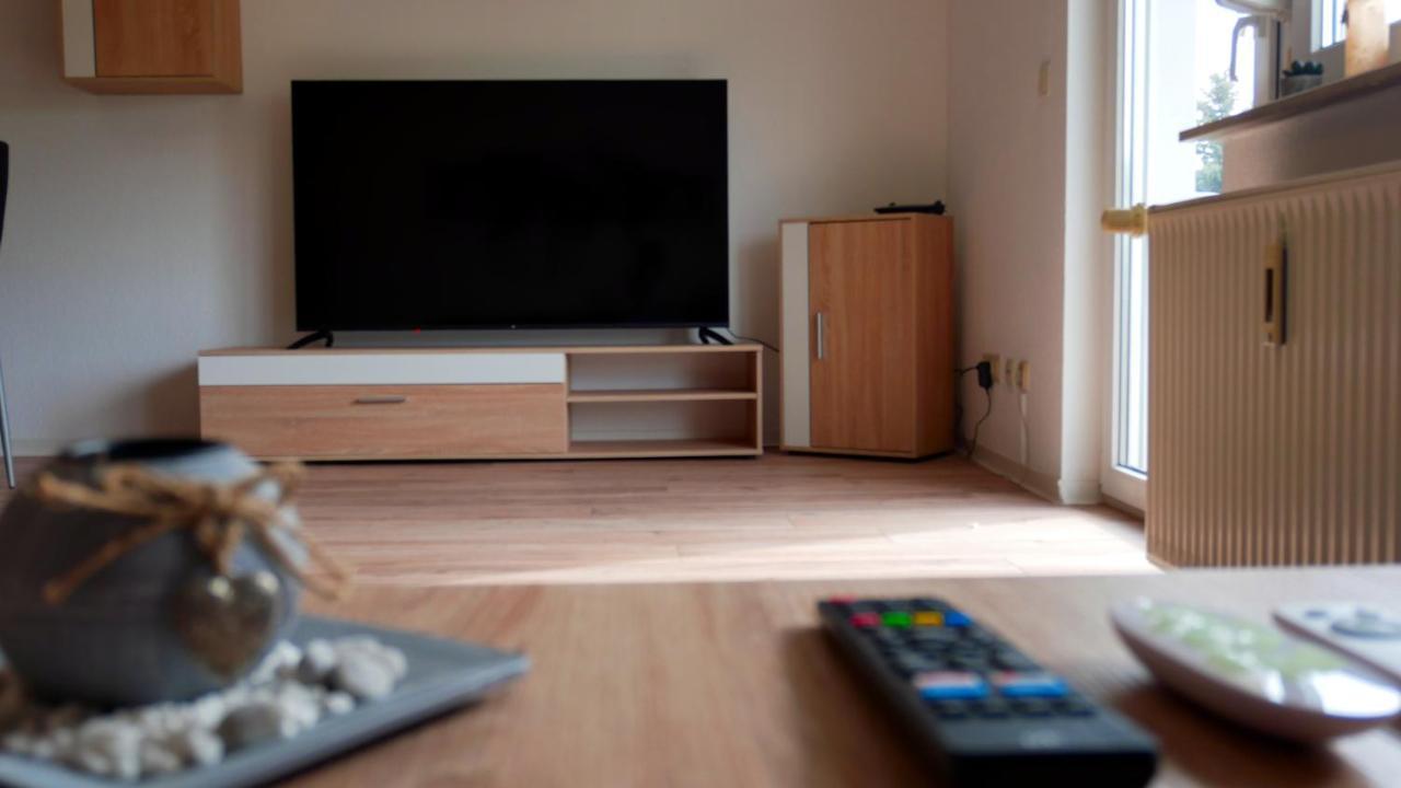 Wohlfühlen in der Schifferstadt Roßlau mit Netflix Dessau-Rosslau Exterior foto